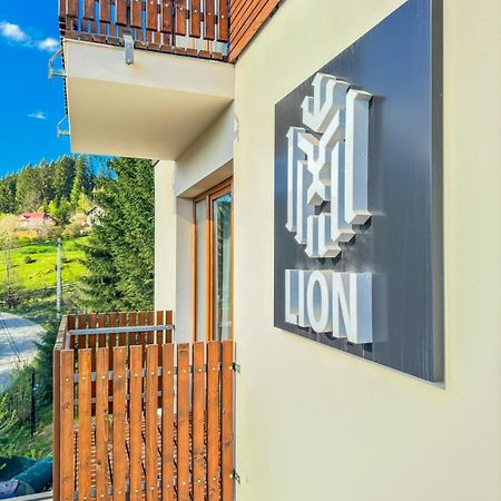 布克维 Lion酒店 外观 照片