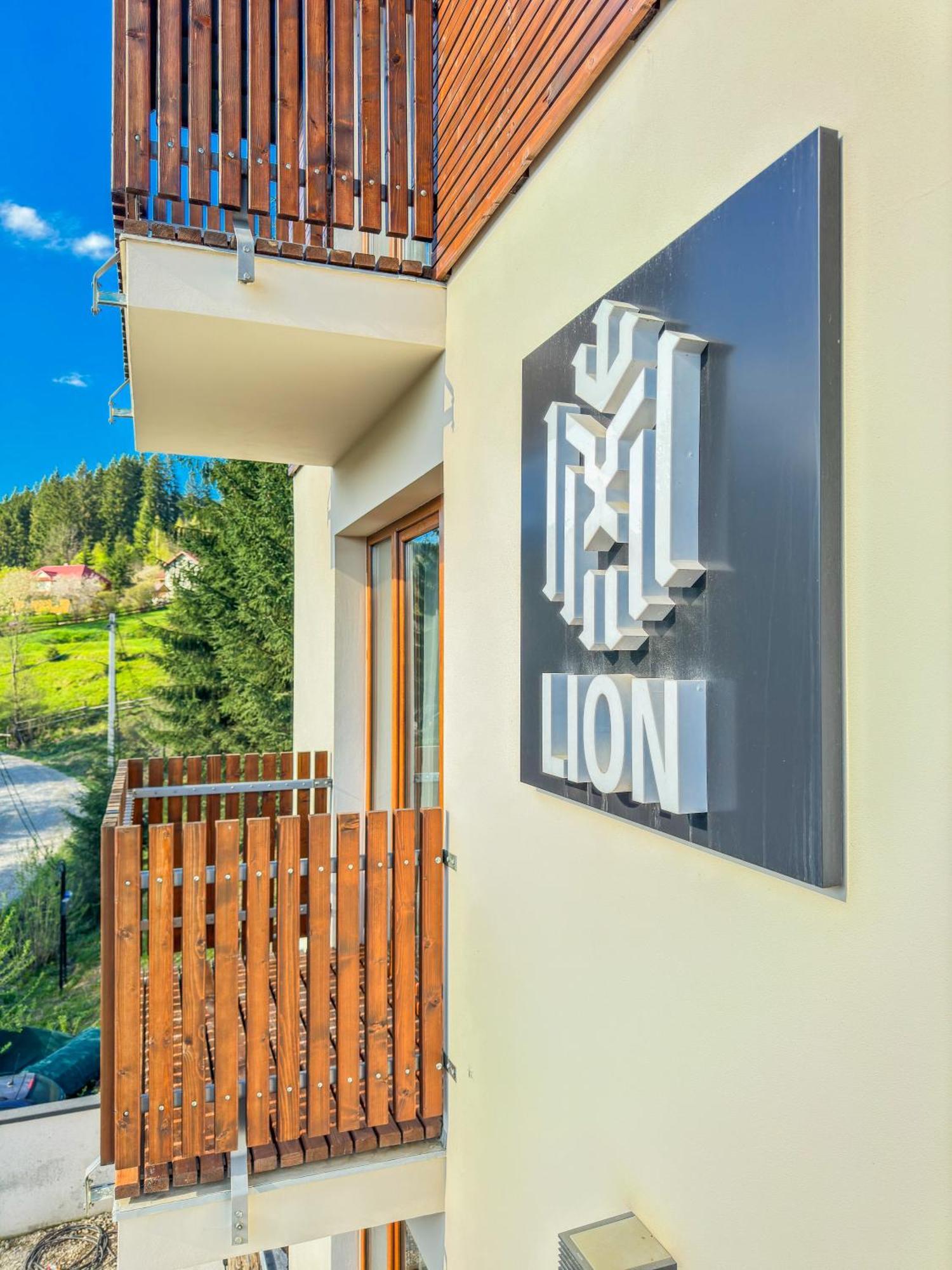 布克维 Lion酒店 外观 照片